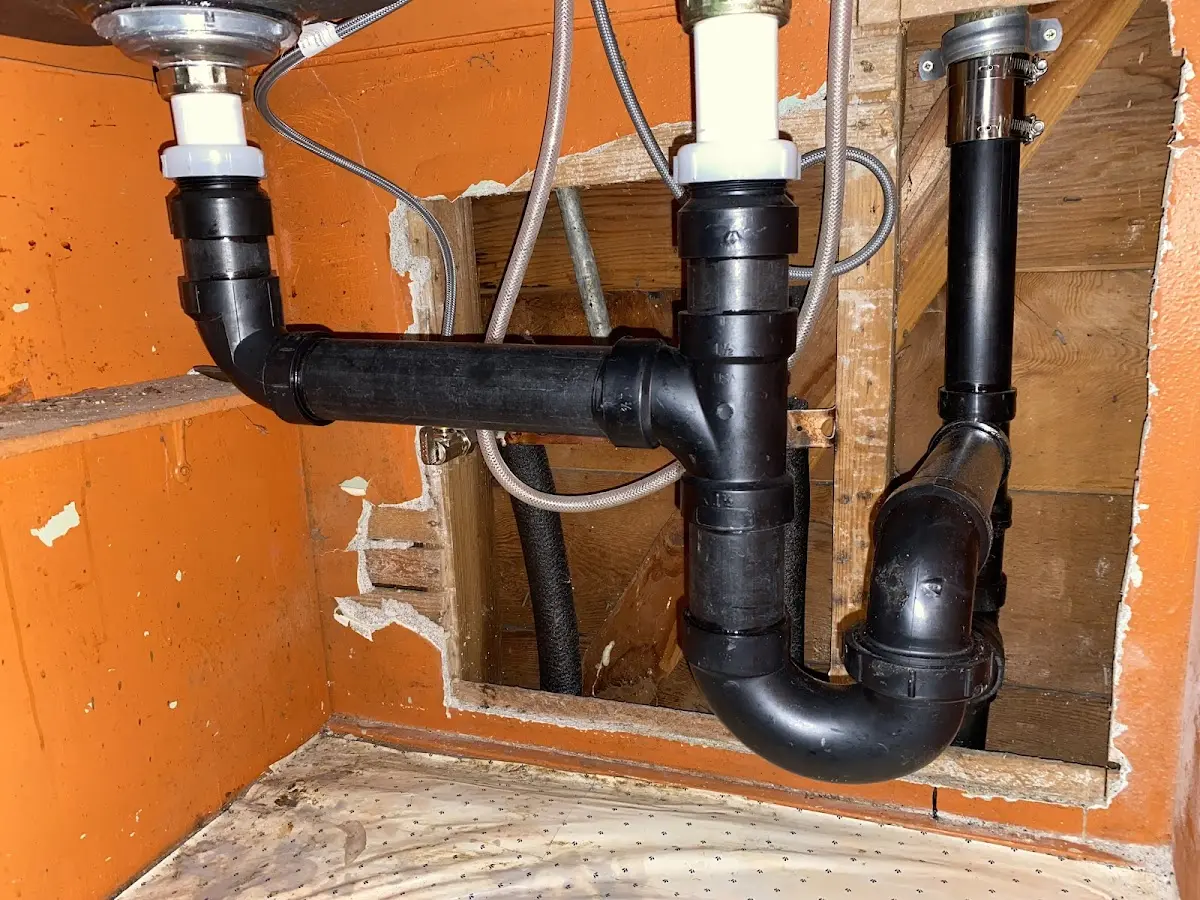 Professional Pipe Bursting equipment and tools on the job in Hickam Housing